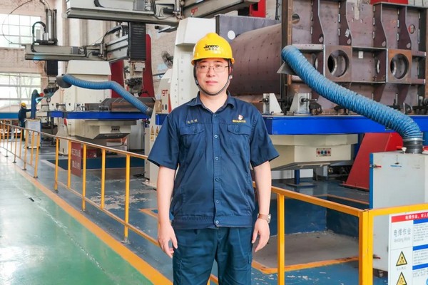 8a08ff28f2484f368fee2997557a63d5